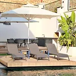 ヴィラ Luxury With A Private Pool