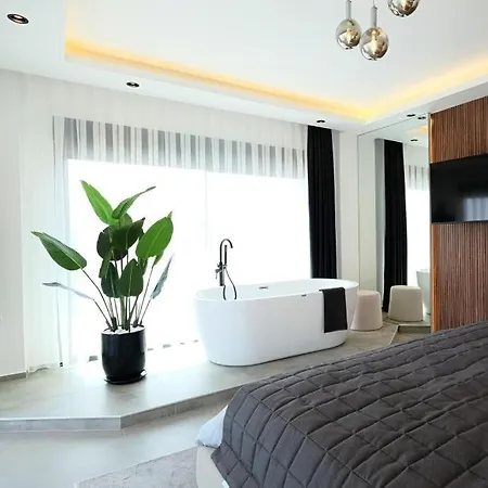 Luxury With A Private Pool