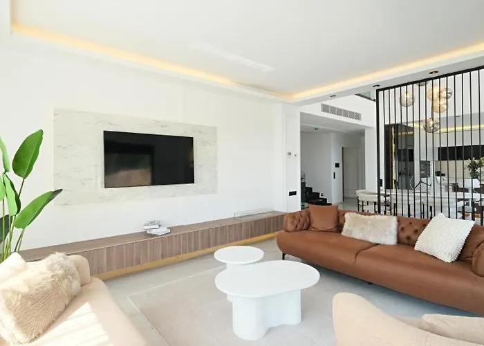 Luxury With A Private Pool Villa Alanya